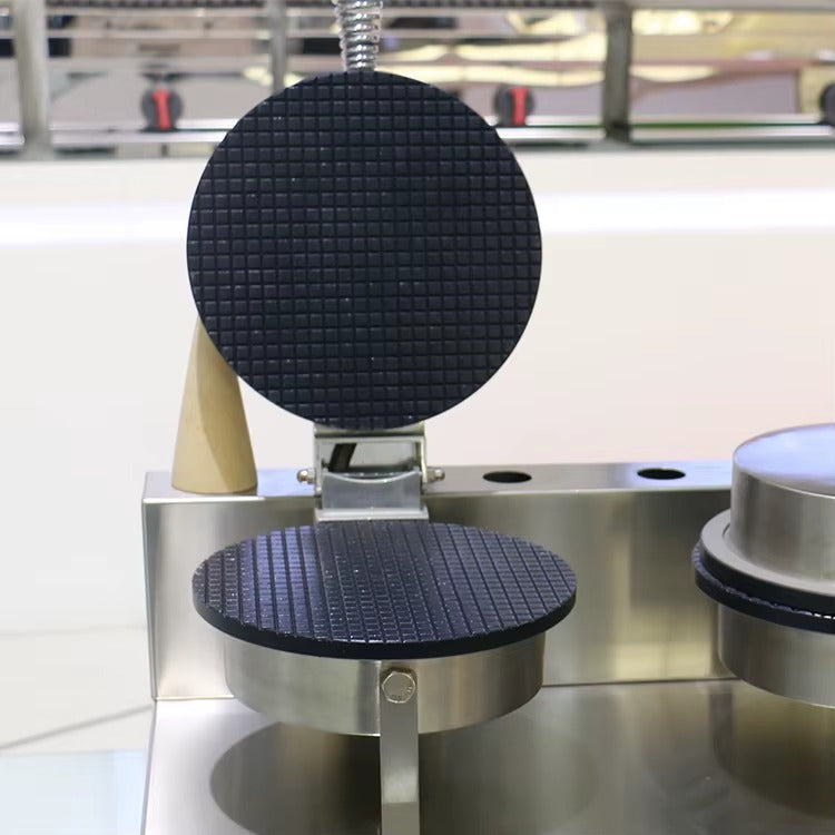 Electric Non-Stick Waffle Cone Maker 280*400*290mm  E-XGP-1