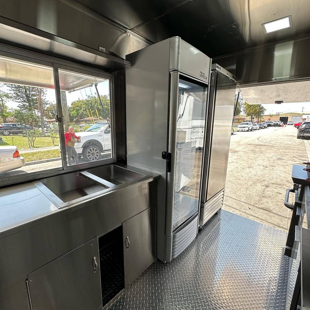 Square-M（Models & Styles Adjustable）