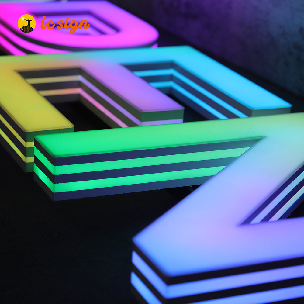 Panneau d'affichage 3D à LED en couleur avec lettres et chiffres (lettres et chiffres disponibles)